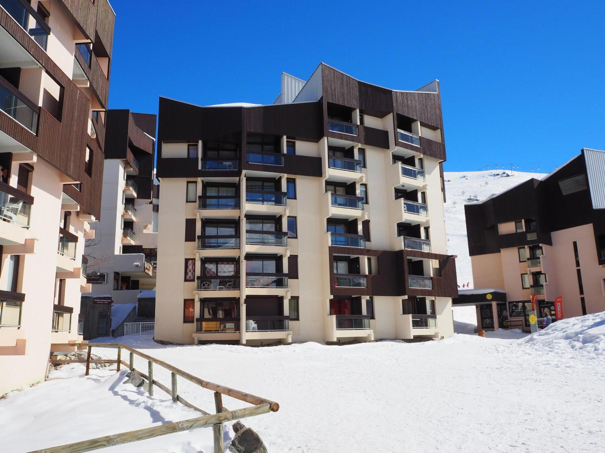 Appartement Montagne Renove - Balcon, Parking, Proche Pistes, Commerces Et Navettes - Fr-1-344-800 Saint-Martin-de-Belleville Exteriör bild